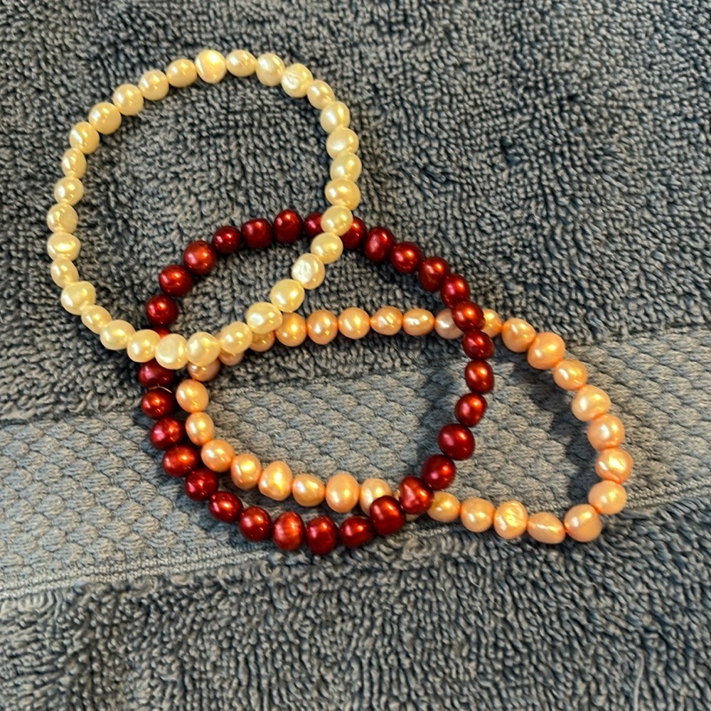 Bracelets - Picture 2 of 2